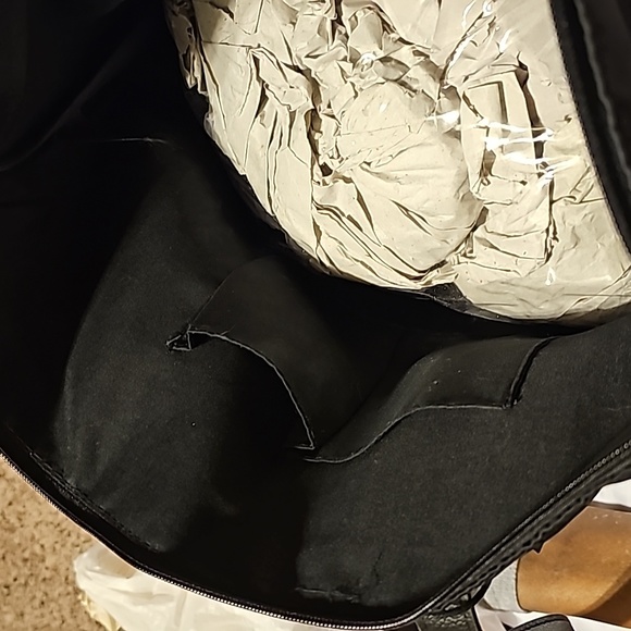 Botkier nylon bag, new without  tags. Never used. - Picture 3 of 6